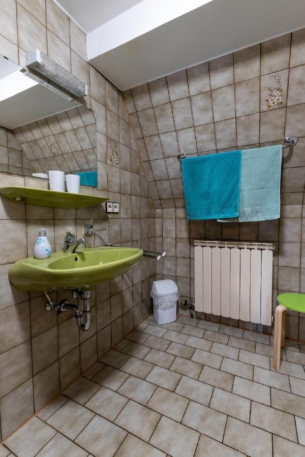 Helga Appartement *